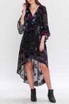  Velvet-applique Maxi Dress
