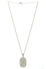  Sentimental Pendant Necklace