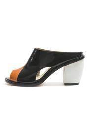  Buda Patent Mule