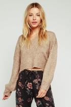  Semi-cropped V Neck