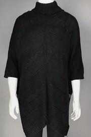  Turtleneck Poncho With Buttons