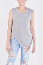  Chic Sleevless Knit-top
