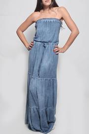 Strepless Hip Dress