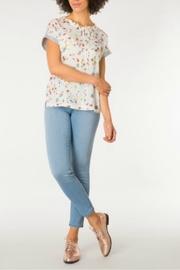 The Flower Tee