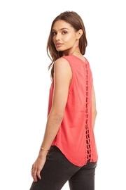  Chaser Red Tank