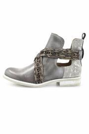  Pausa Flat Bootie