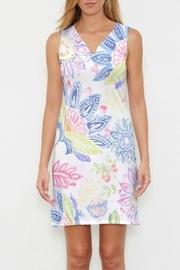  Summertime Sleeveless Dress