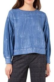  Boxy Pleat Shirt
