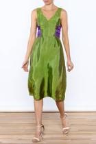  Green Sleeveless Silk Dress