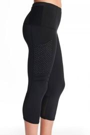  Pocket Jogger Capris