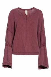  Dahlia Thermal Top