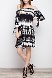  Tie-dye Off-shoulder Dress