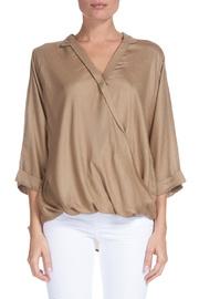  3/4 Slv Criss Cross Top