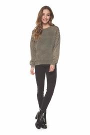 Vintage Studded Pullover