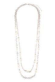  Pearl & Silvertone-layer-necklace