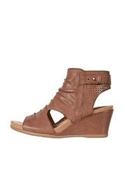  Sweet Pea Wedge
