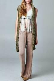  Sleeveless Crochet Sweater