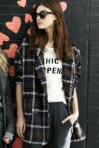  Chic Happens Tee