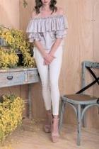  Fluffy Silver Top