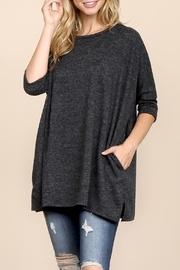  Two-tone-hacci Oversized-dropped-shoulder Pocket-tunic