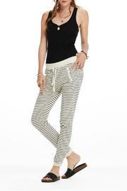  Detailed Sweat Pants