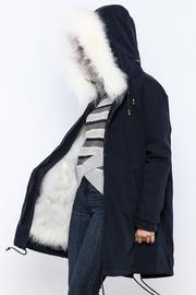  Raptor Coat