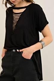  Loop Cut V Neck Tee