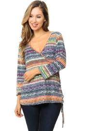  Abstract Crossover Top