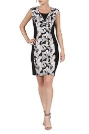  Slimming Dress