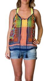  Multicolored Shear Tank