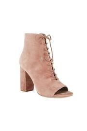  Lakia Velvet Heel