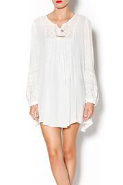 Bella Springfield Tribal Stitched White Dress