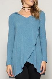  Soft Hooded Top
