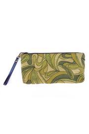  Maude Clutch