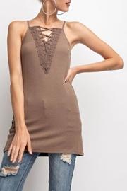  Stretchy Lace-up Cami