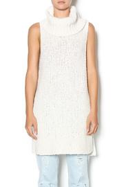  Ivory Comb Turtleneck