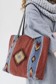 Wind & Wings Tote