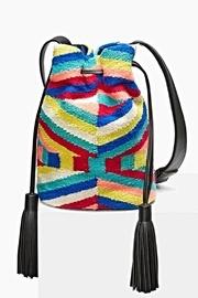  Wonderland Bucket Bag