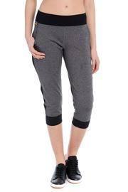  Leala Capris