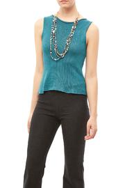  Sleeveless Bamboo Top
