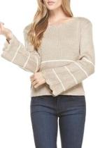  Scalloped Crochet-edged Sweater
