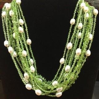  Peridot And Pearl Necklace