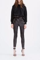  Lineisy Knit Sweater