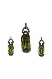  Pendant Earring Set