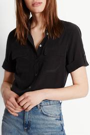  Short-sleeve Slim Signature Tee