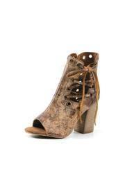  Ivy Vine Heel