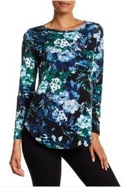  Floral Shirttail Blouse