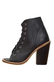  Laced-up Leather Heels