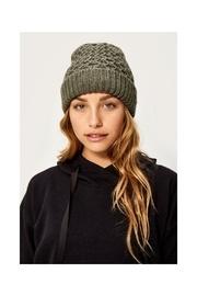 Lole Knitwear Beanie