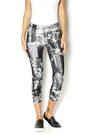  City Scape Athletic Legging